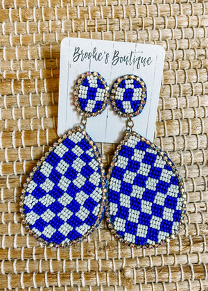 
            
                Load image into Gallery viewer, Checkered Earrings
            
        